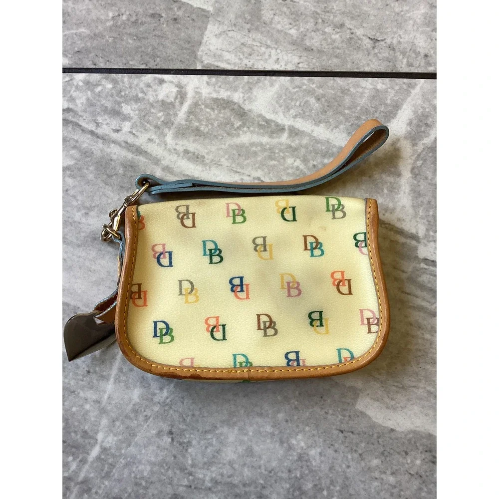 Dooney & Bourke Multi-Color Monogram Wristlet Pouch Cream Heart Charm Vintage